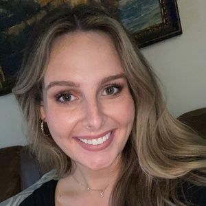 Meet your Posher, Kristen